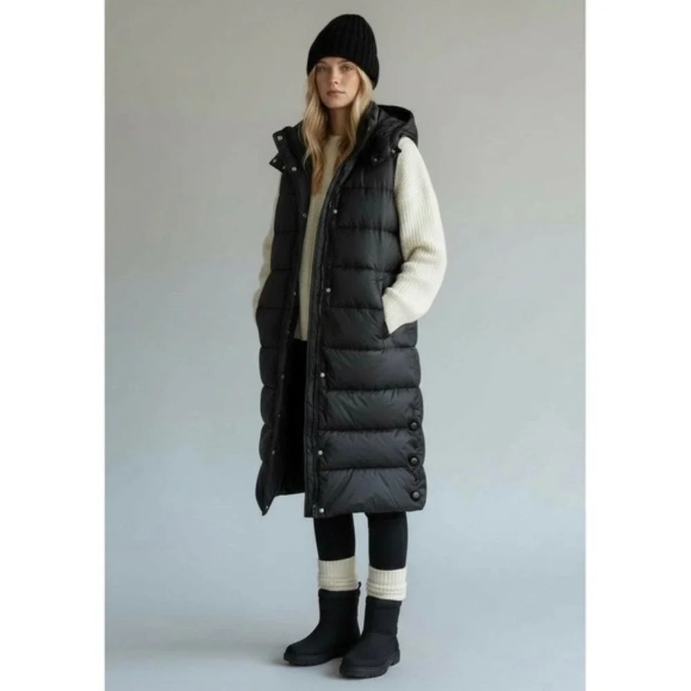 NEW Womens Small Black Long Puffer Vest Hooded Sleeveless Quilted Side Snaps - Picture 2 of 8